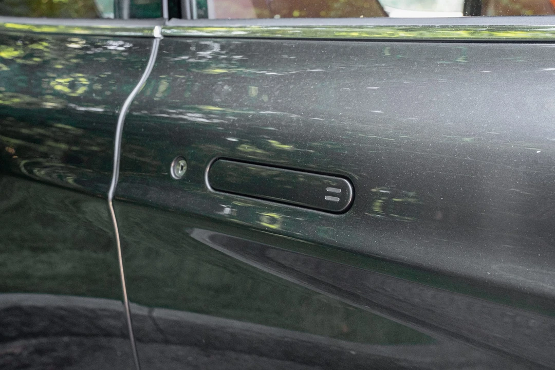 2011 Aston Martin Rapide - Image 18 of 31