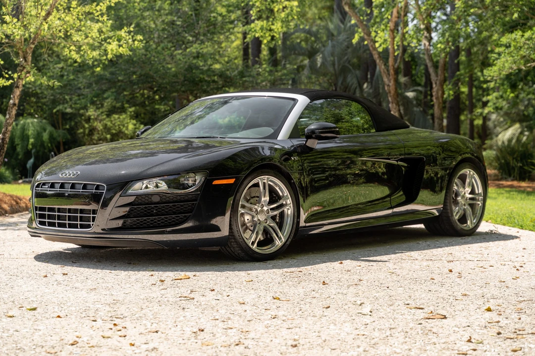 2011 Audi 42 R8 - Image 10 of 31