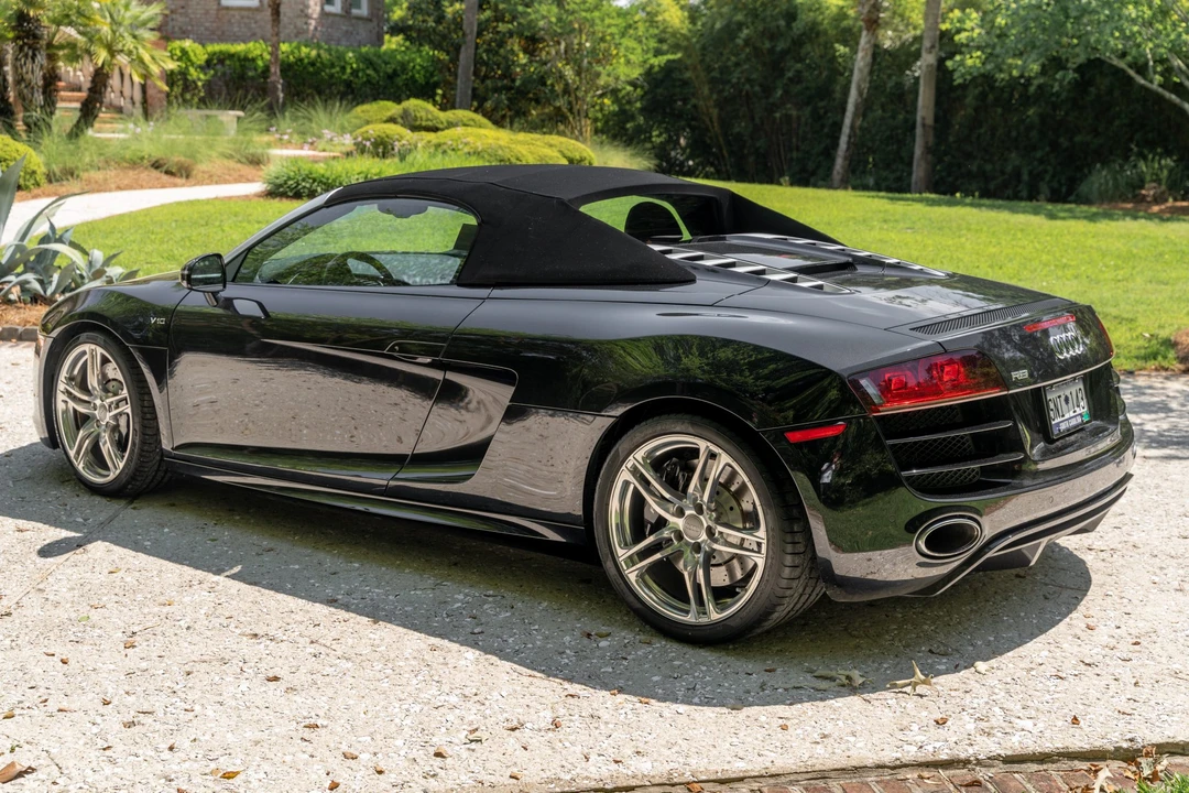 2011 Audi 42 R8 - Image 12 of 31
