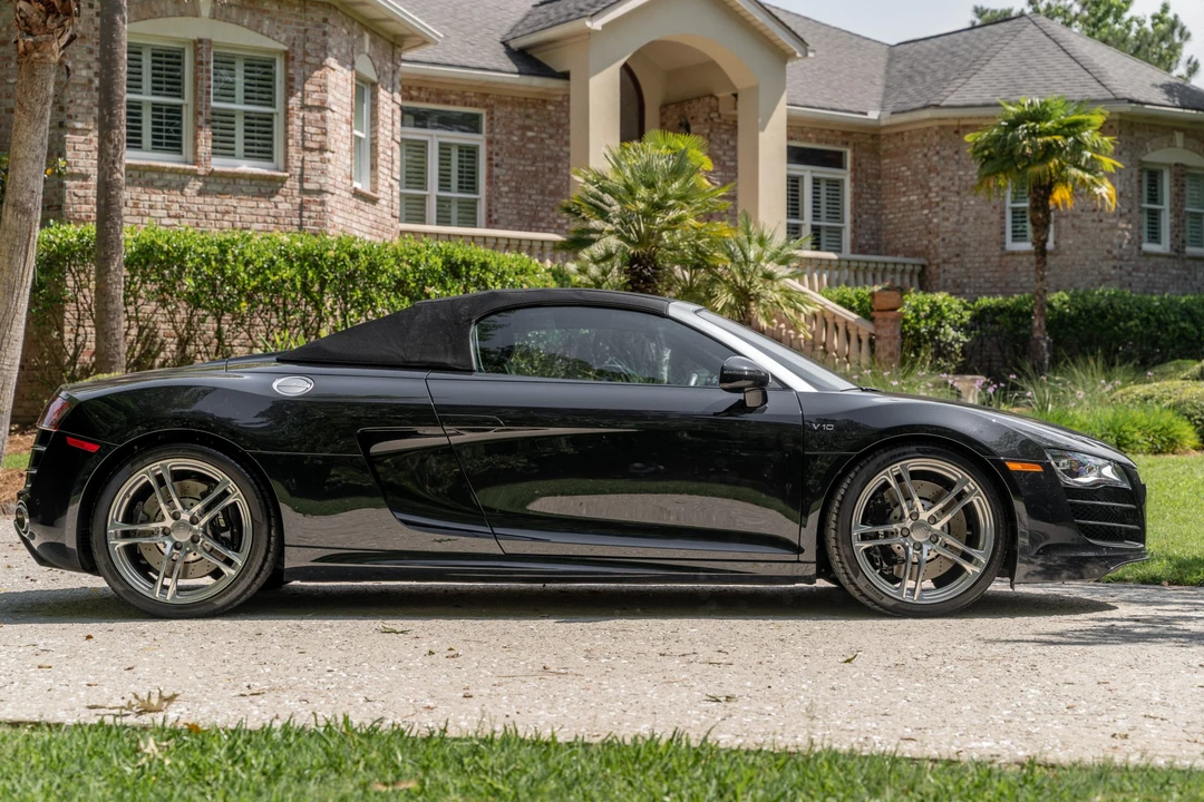 2011 Audi 42 R8 - Image 15 of 31