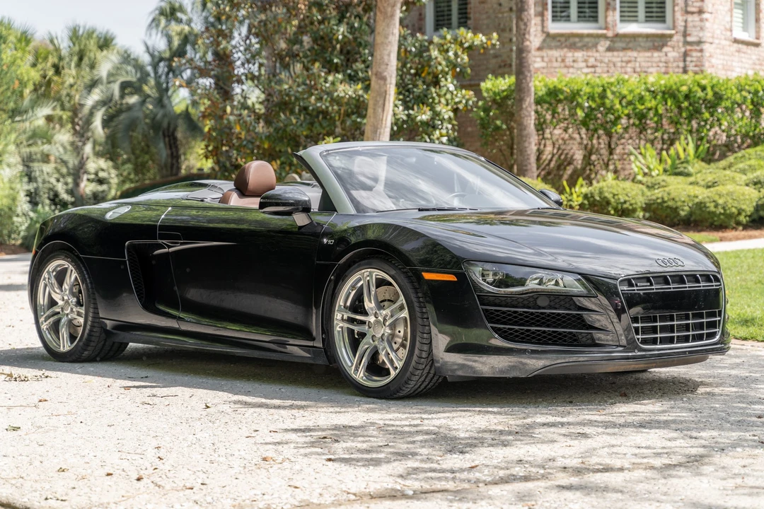 2011 Audi 42 R8 - Image 8 of 31