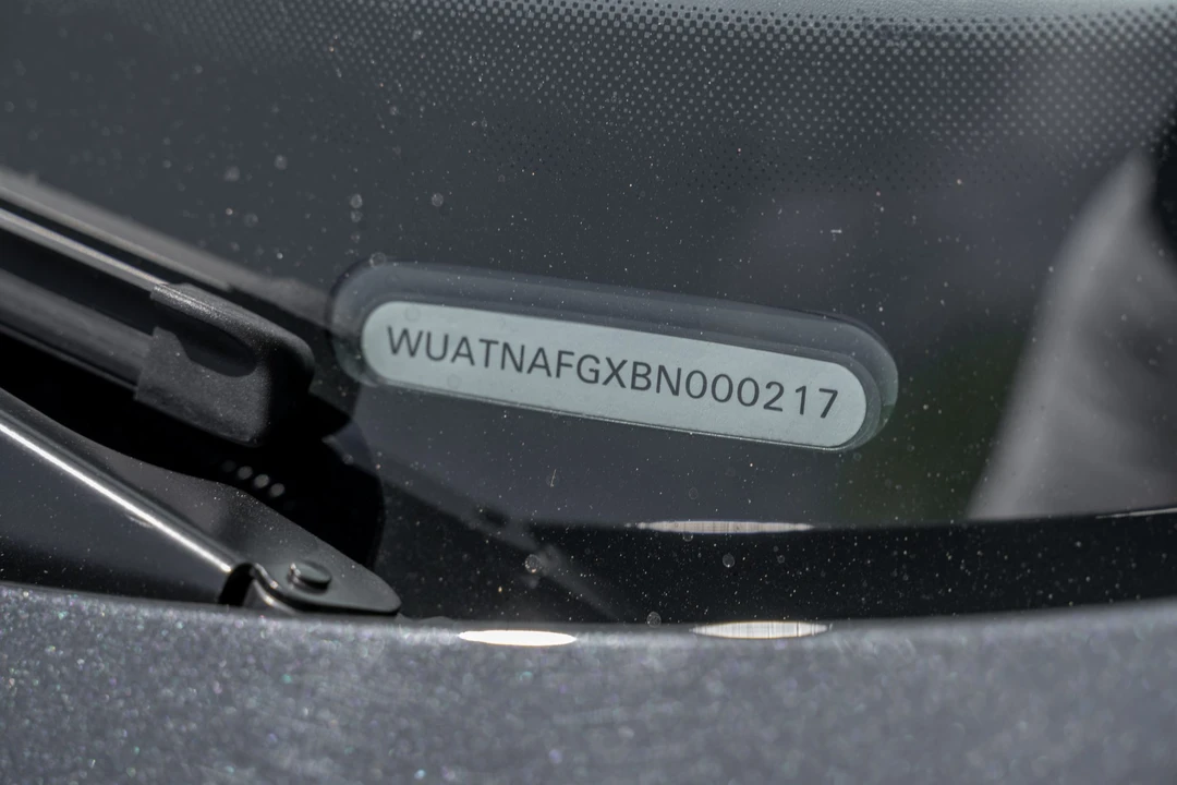 2011 Audi 42 R8 - Image 22 of 31