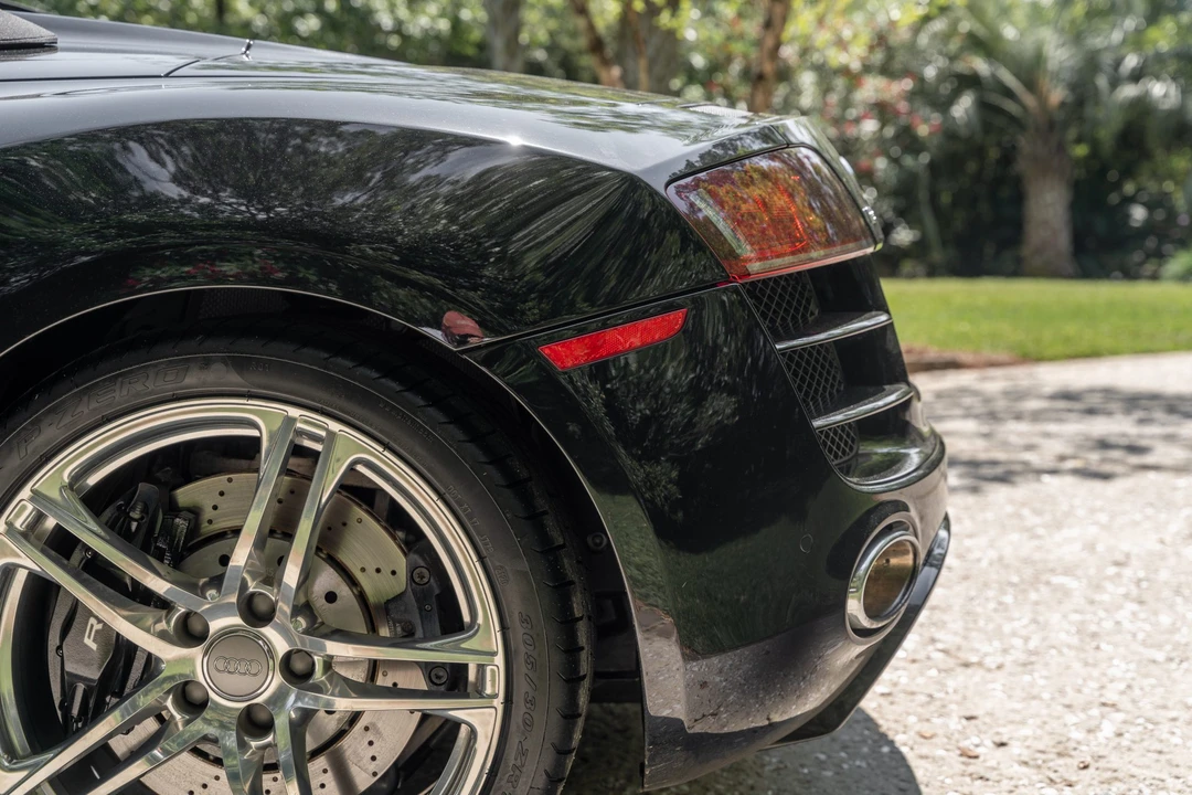 2011 Audi 42 R8 - Image 31 of 31