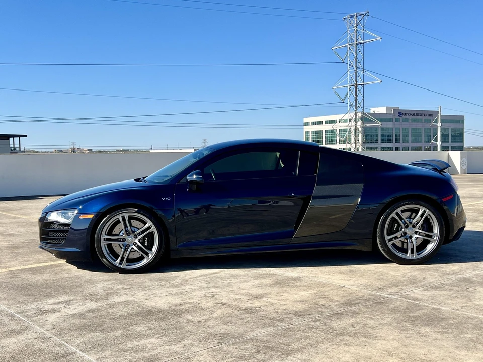 2011 Audi 42 R8 - Image 17 of 31