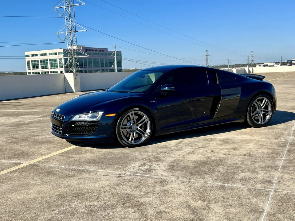 2011 Audi 42 R8 - Image 18 of 31