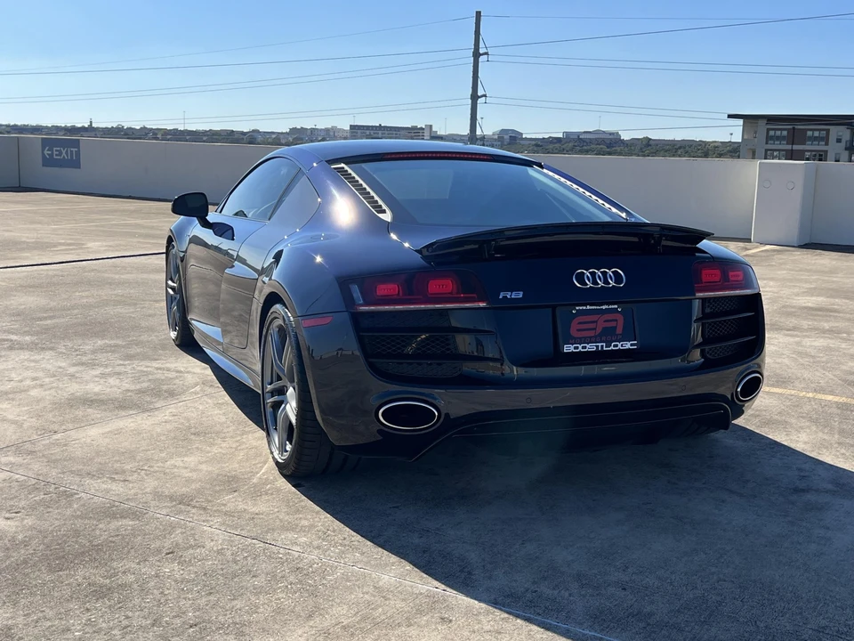 2011 Audi 42 R8 - Image 15 of 31