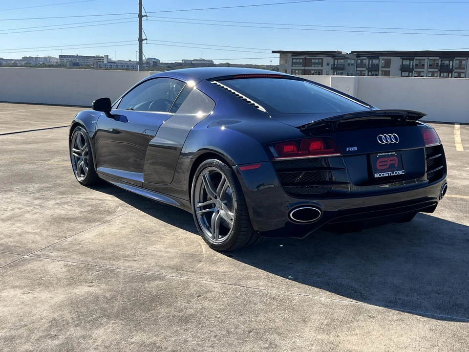 2011 Audi 42 R8 - Image 16 of 31