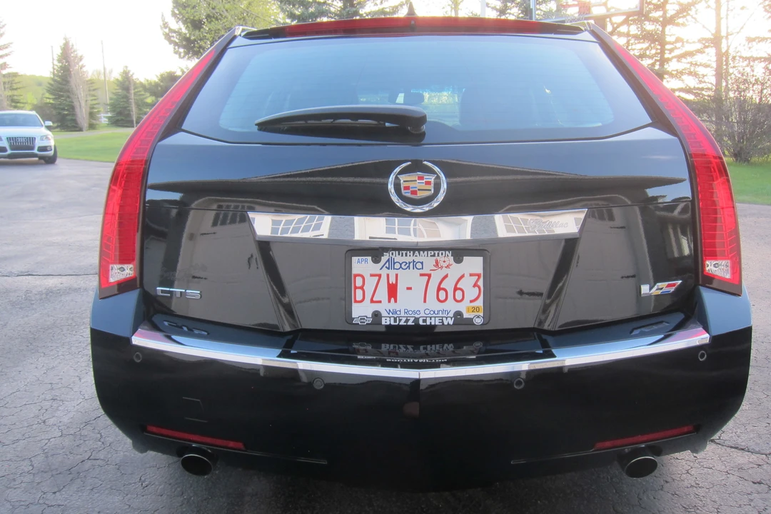 2011 Cadillac CTS-V 2nd Gen - Image 13 of 31