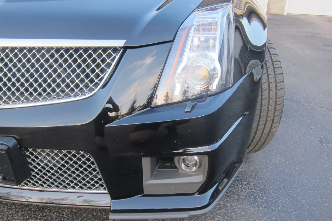 2011 Cadillac CTS-V 2nd Gen - Image 28 of 31