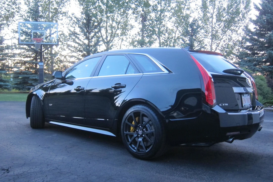 2011 Cadillac CTS-V 2nd Gen - Image 10 of 31