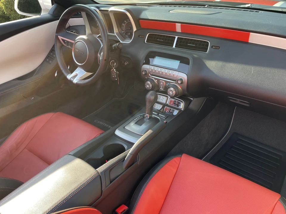 2011 Chevrolet Camaro SS 5th Gen - Image 27 of 31