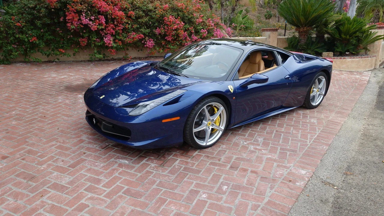 2011 Ferrari 458 Italia - Image 5 of 31