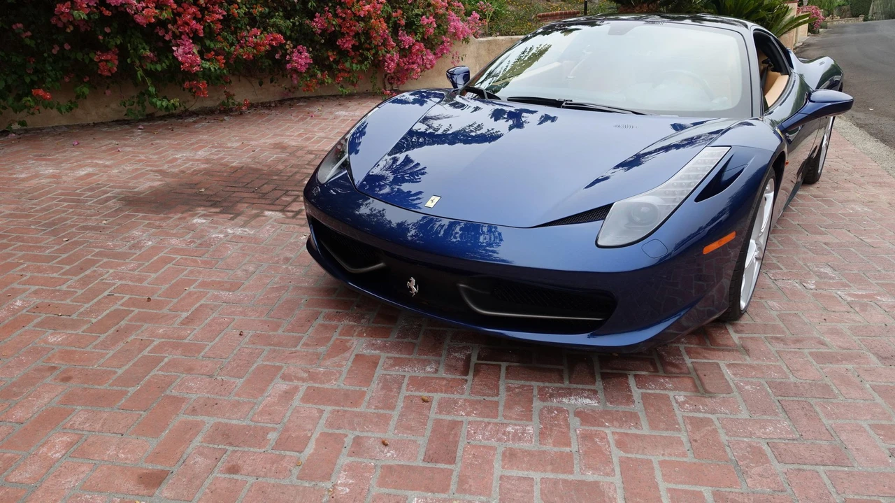 2011 Ferrari 458 Italia - Image 3 of 31