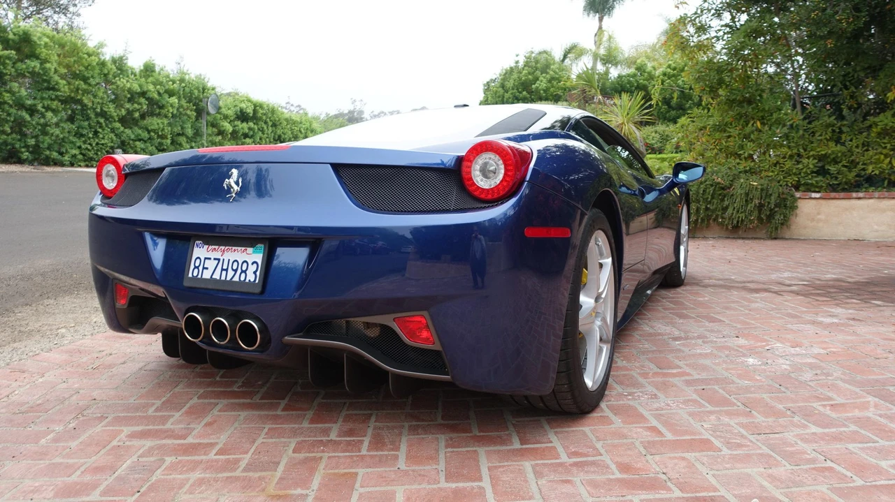 2011 Ferrari 458 Italia - Image 19 of 31