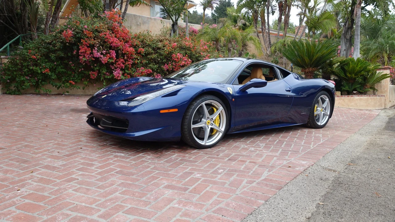 2011 Ferrari 458 Italia - Image 6 of 31