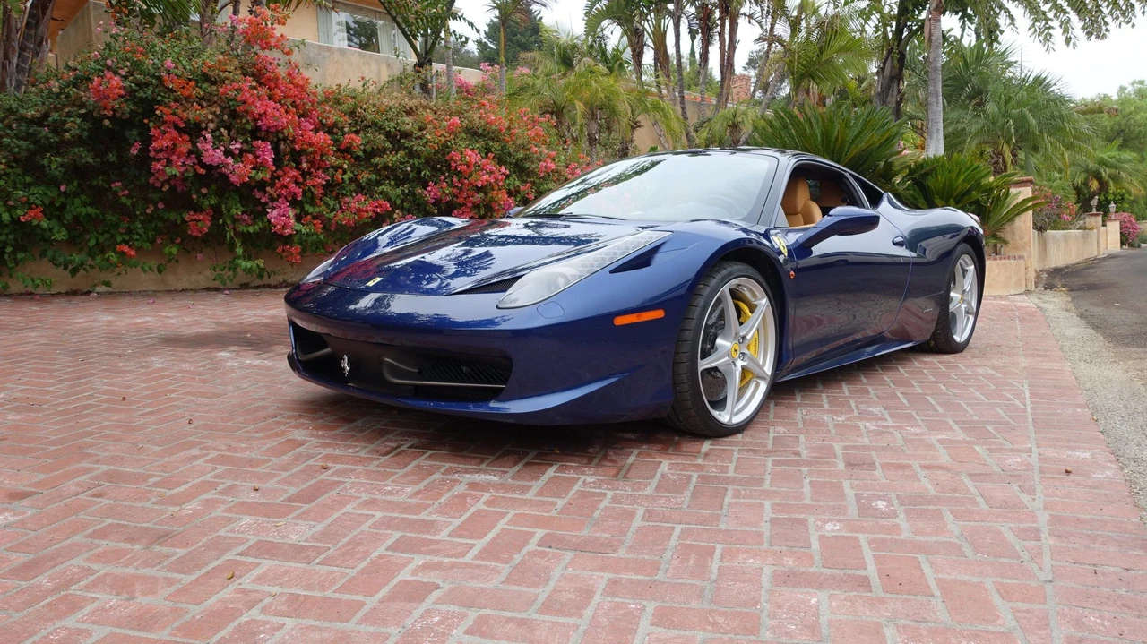 2011 Ferrari 458 Italia - Image 4 of 31