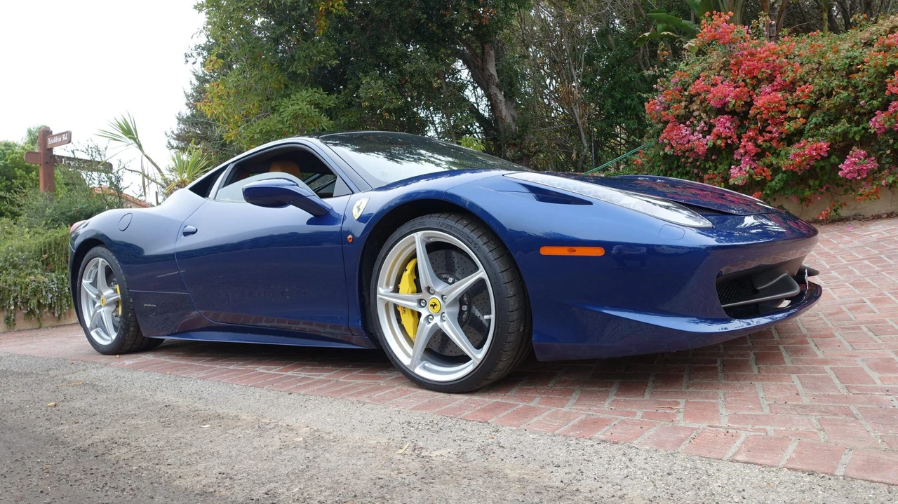 2011 Ferrari 458 Italia - Image 29 of 31