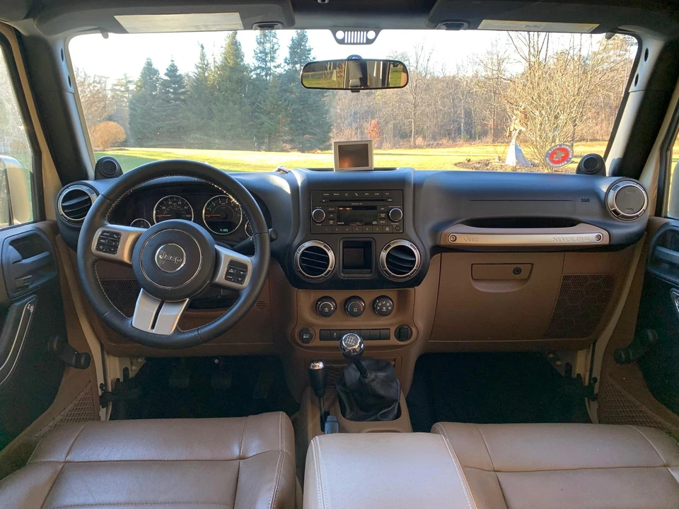 2011 Jeep JK Wrangler - Image 27 of 31