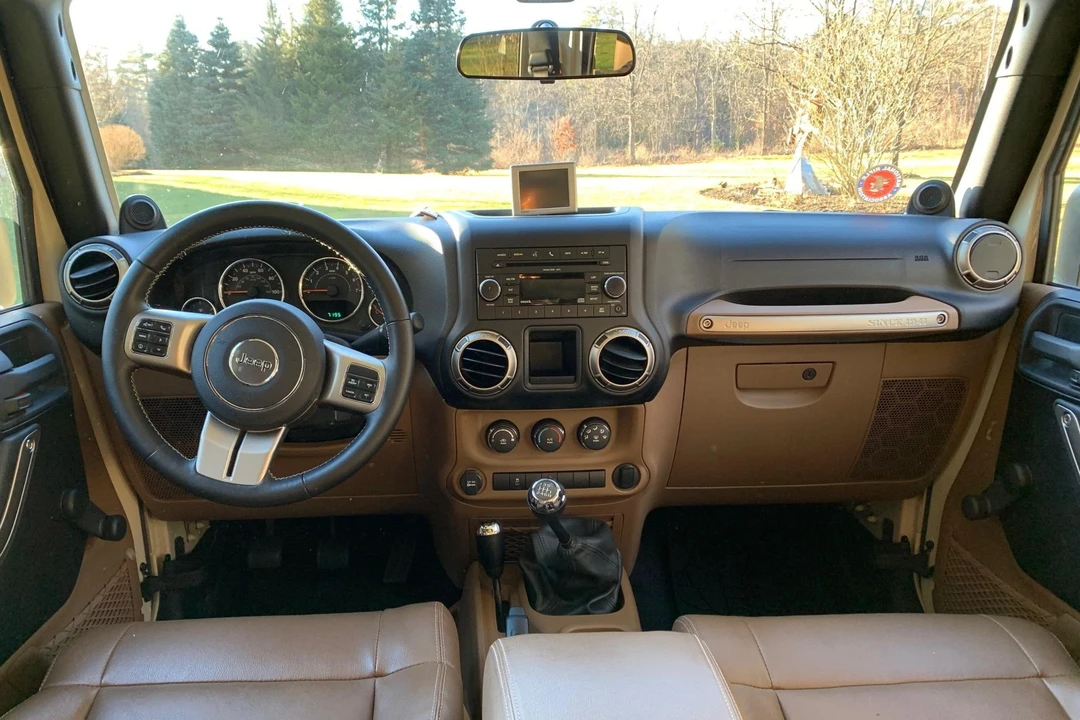 2011 Jeep JK Wrangler - Image 25 of 31