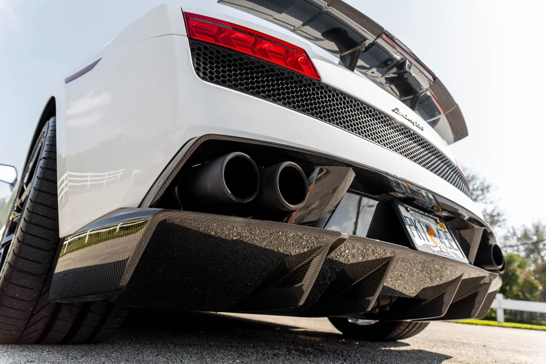 2011 Lamborghini Gallardo LP570-4 Spyder Performante - Image 22 of 31