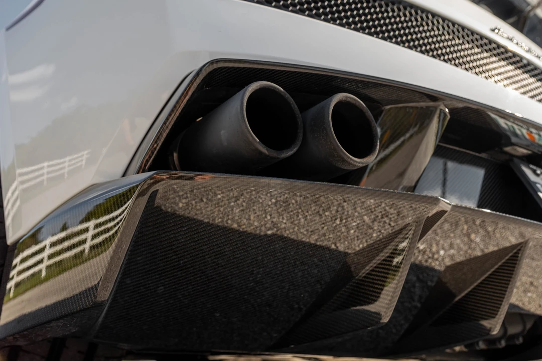 2011 Lamborghini Gallardo LP570-4 Spyder Performante - Image 23 of 31