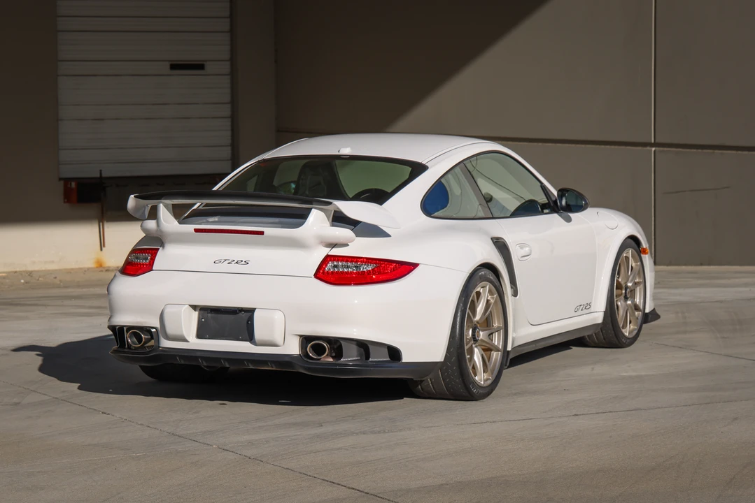 2011 Porsche 997 GT2 RS - Image 15 of 31