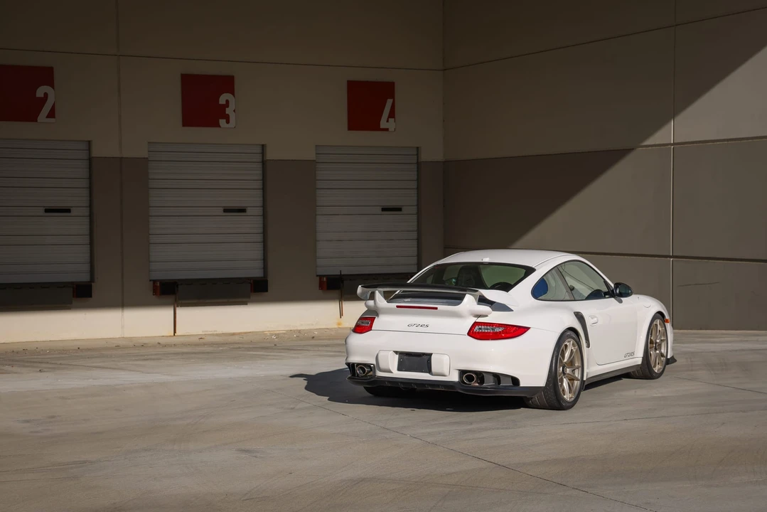 2011 Porsche 997 GT2 RS - Image 14 of 31