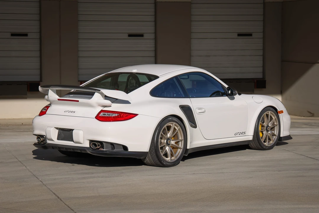 2011 Porsche 997 GT2 RS - Image 13 of 31