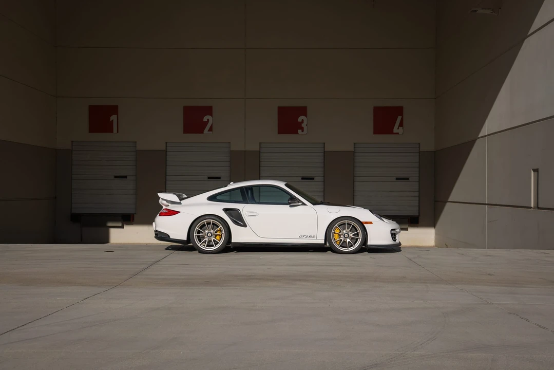 2011 Porsche 997 GT2 RS - Image 10 of 31