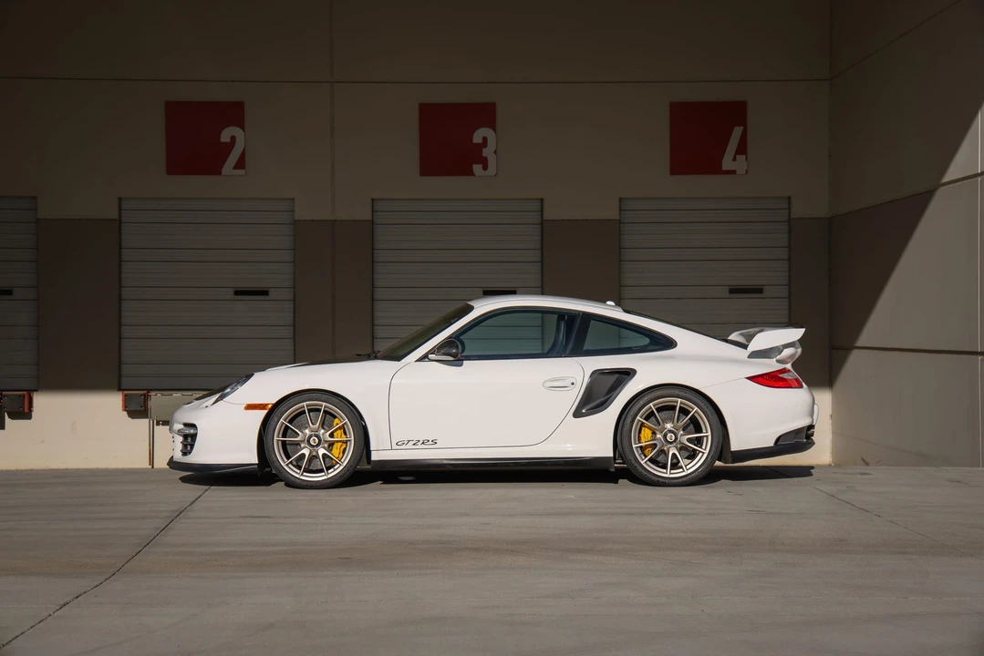 2011 Porsche 997 GT2 RS - Image 20 of 31
