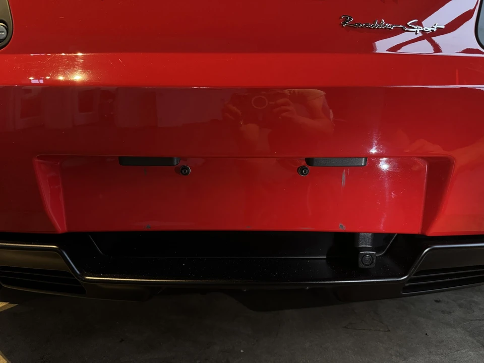 2011 Tesla Roadster - Image 25 of 31
