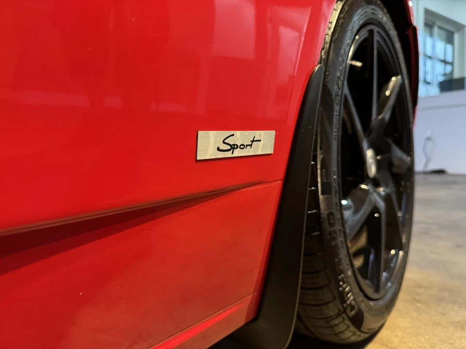 2011 Tesla Roadster - Image 27 of 31