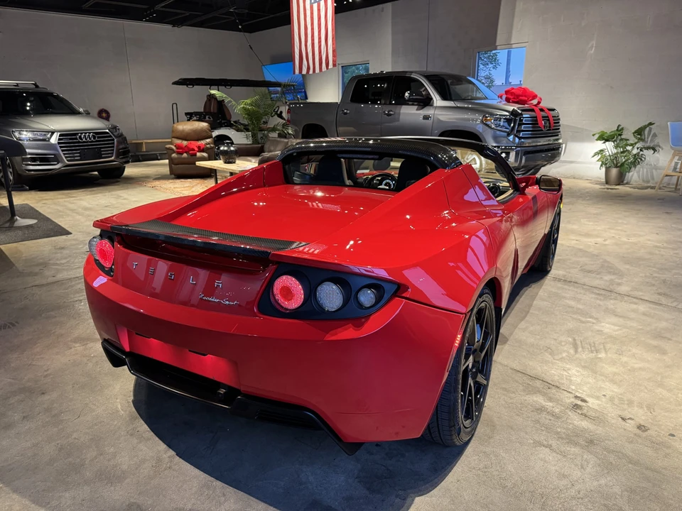2011 Tesla Roadster - Image 3 of 31