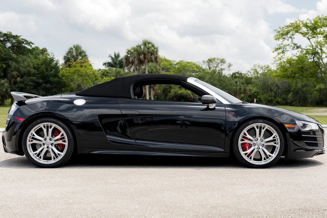 2012 Audi 42 R8 - Image 14 of 31