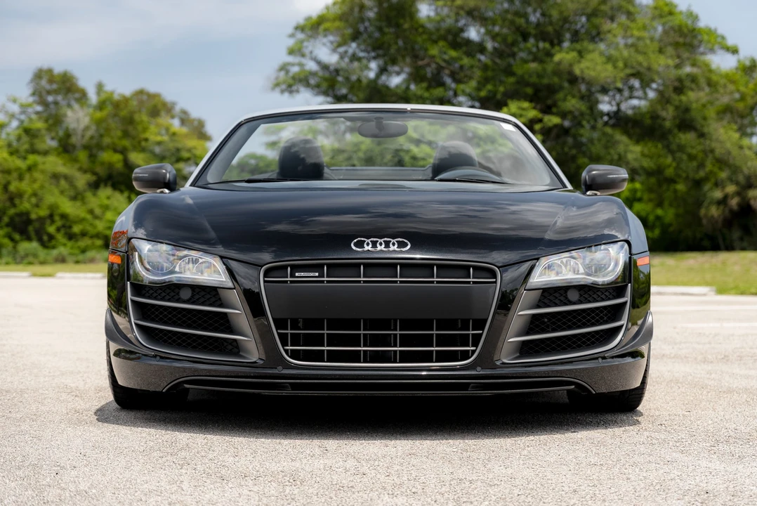 2012 Audi 42 R8 - Image 4 of 31