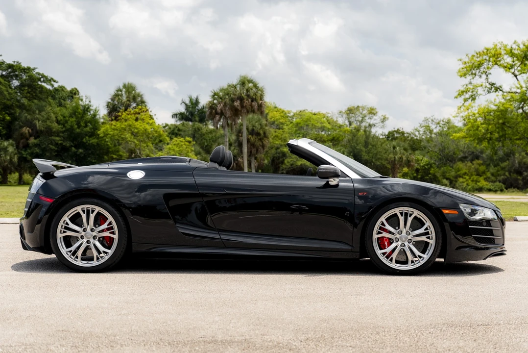 2012 Audi 42 R8 - Image 13 of 31