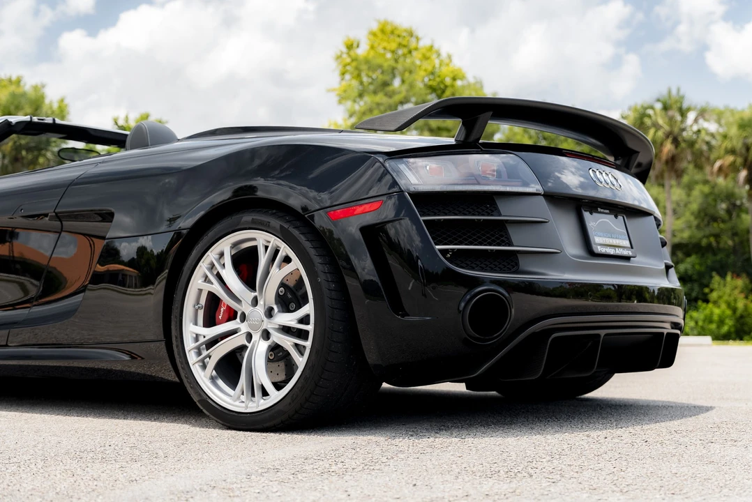 2012 Audi 42 R8 - Image 22 of 31