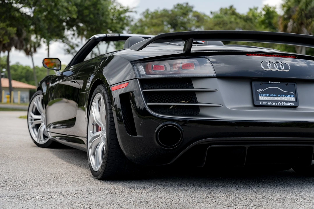 2012 Audi 42 R8 - Image 23 of 31