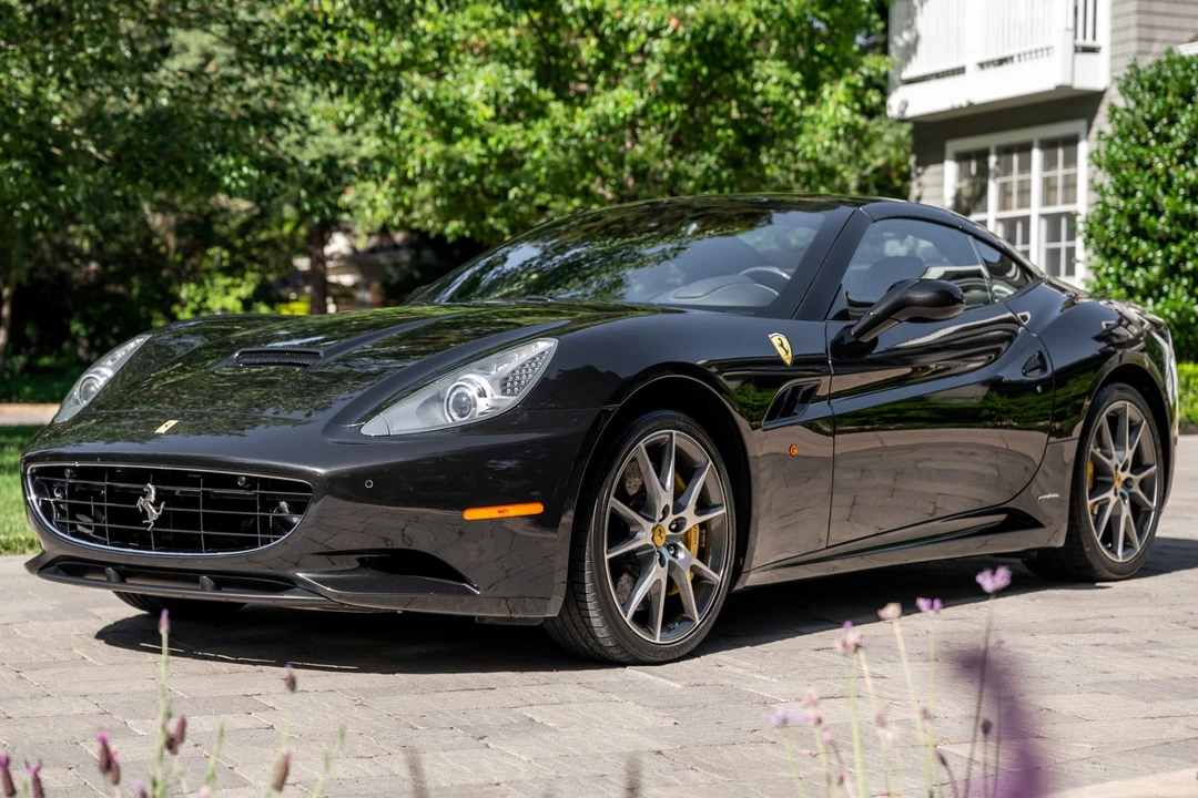 2012 Ferrari California - Image 9 of 31