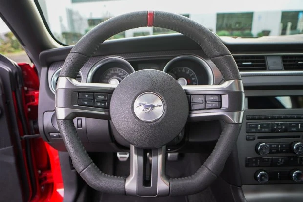 2012 Ford S197 Mustang - Image 5 of 7