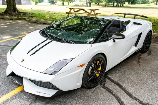 2012 Lamborghini Gallardo LP570-4 Spyder Performante