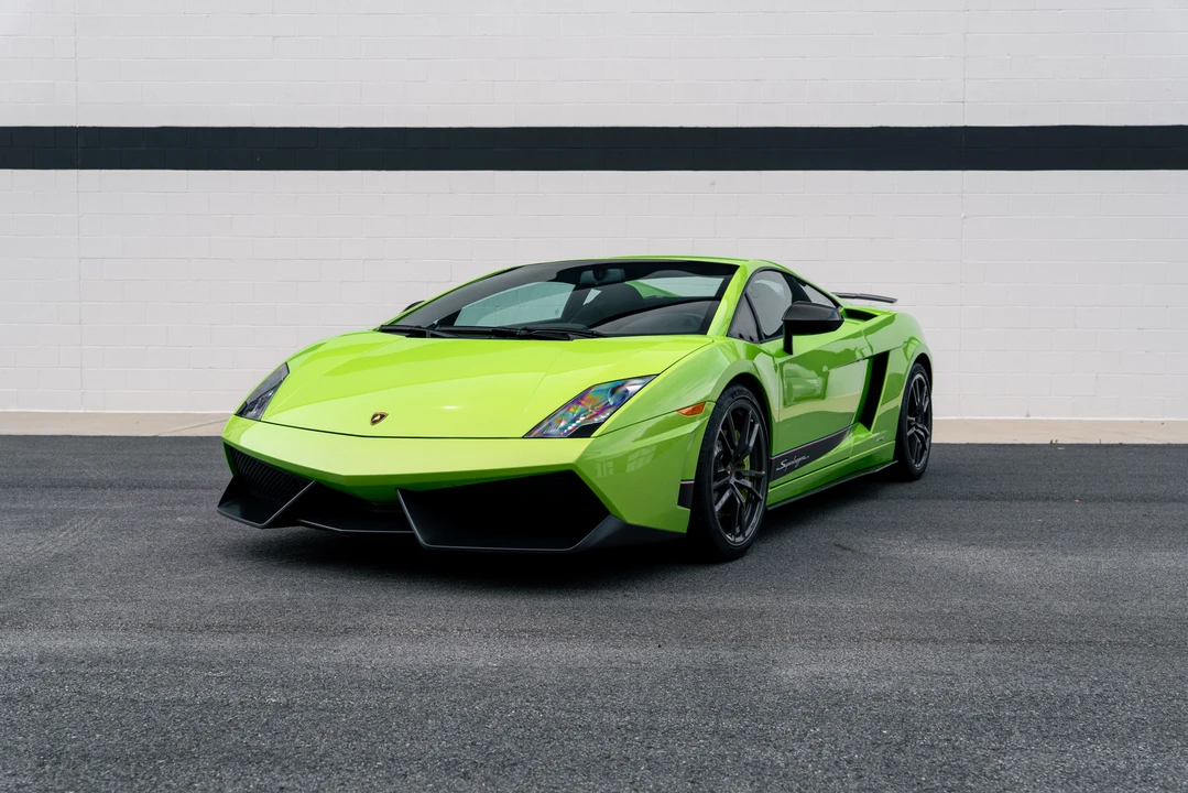 2012 Lamborghini Gallardo LP570-4 Superleggera - Image 2 of 31