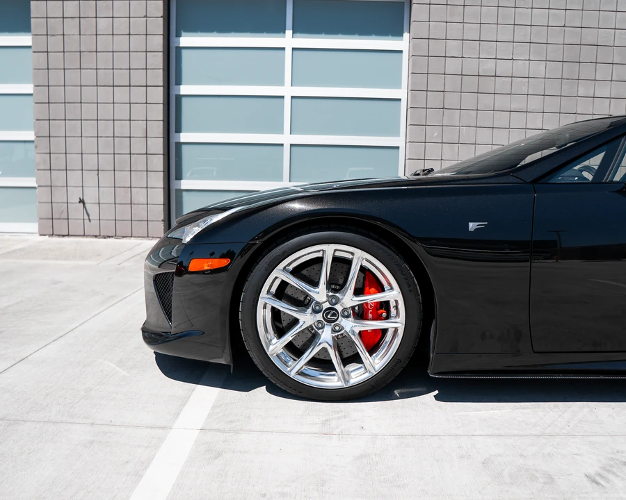 2012 Lexus LFA - Image 26 of 31