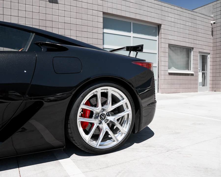 2012 Lexus LFA - Image 29 of 31