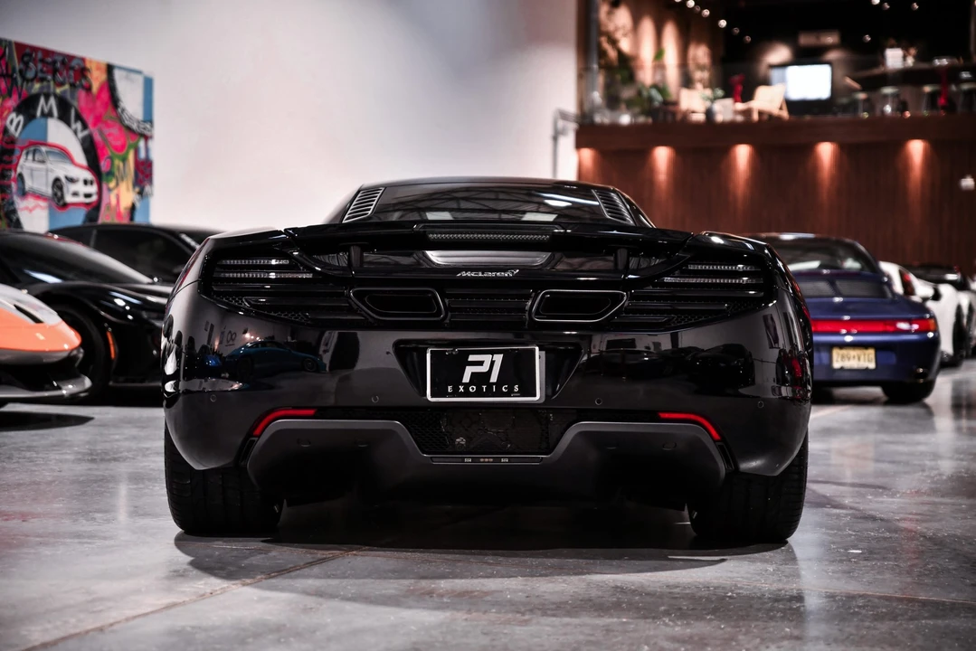 2012 McLaren MP4-12C - Image 7 of 31