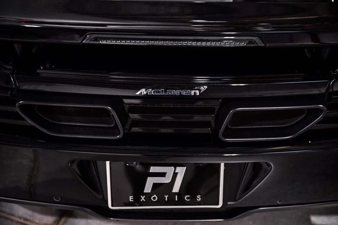 2012 McLaren MP4-12C - Image 30 of 31
