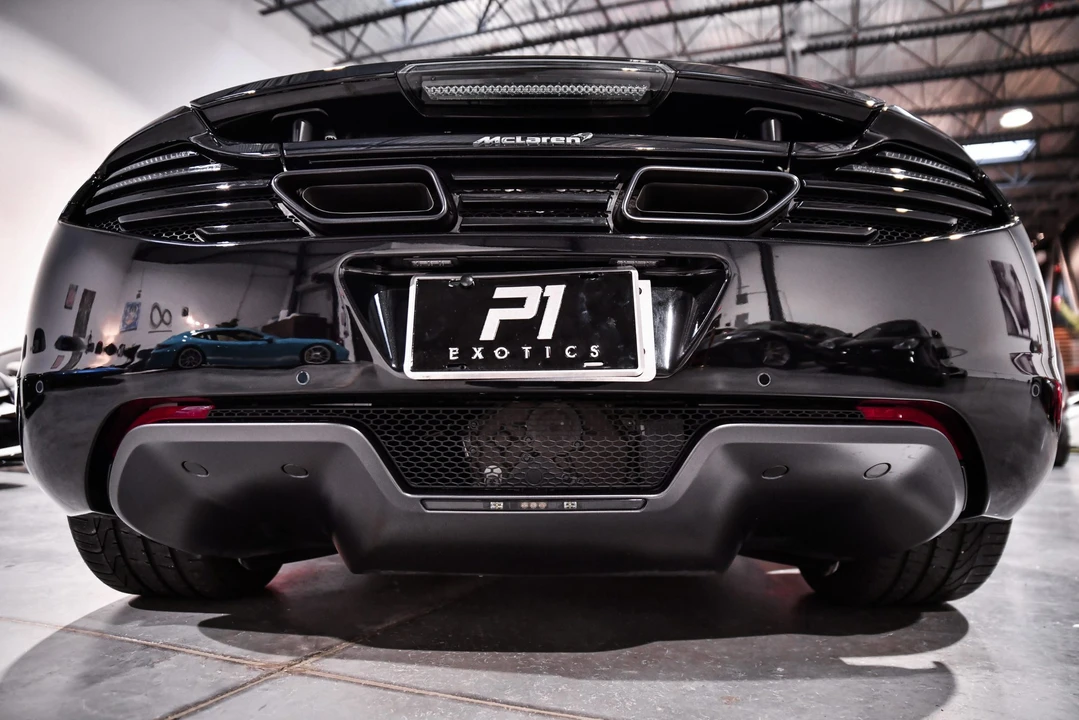 2012 McLaren MP4-12C - Image 26 of 31