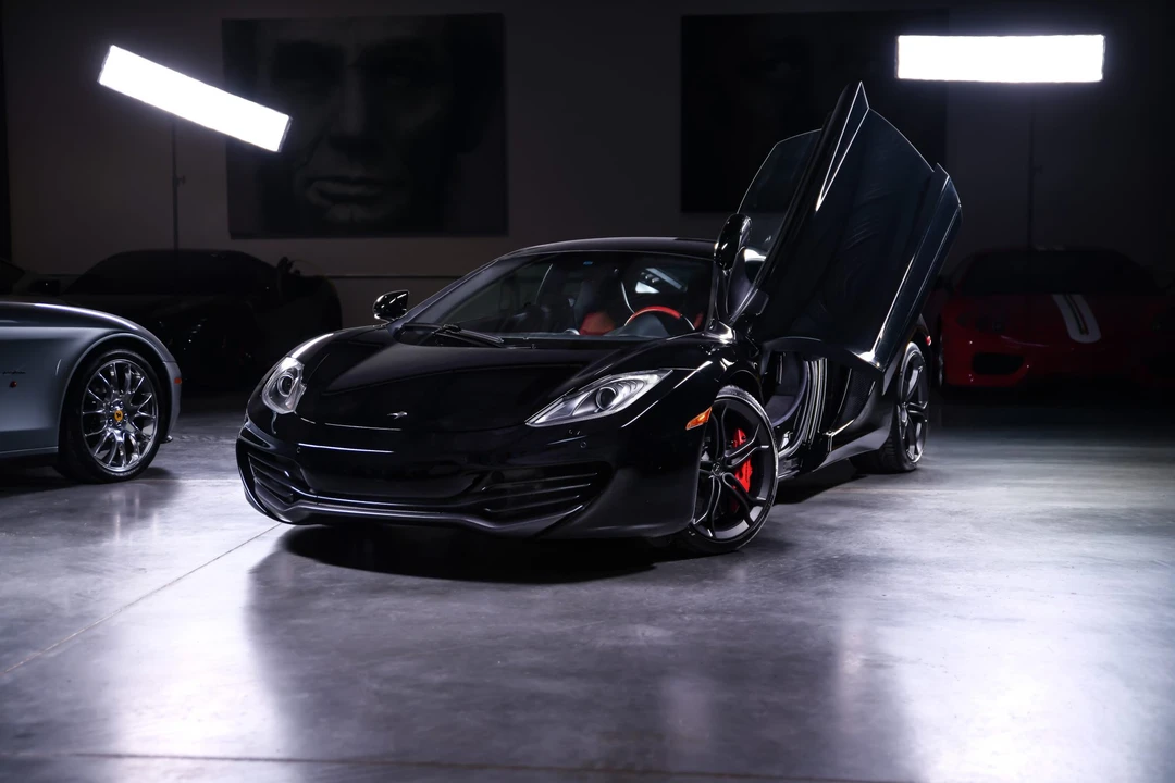 2012 McLaren MP4-12C - Image 2 of 31