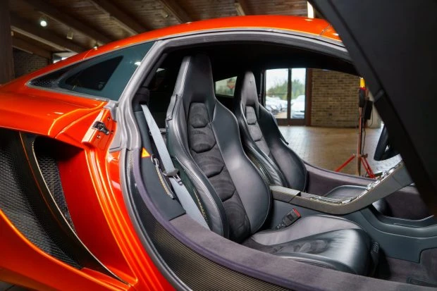 2012 McLaren MP4-12C - Image 4 of 7