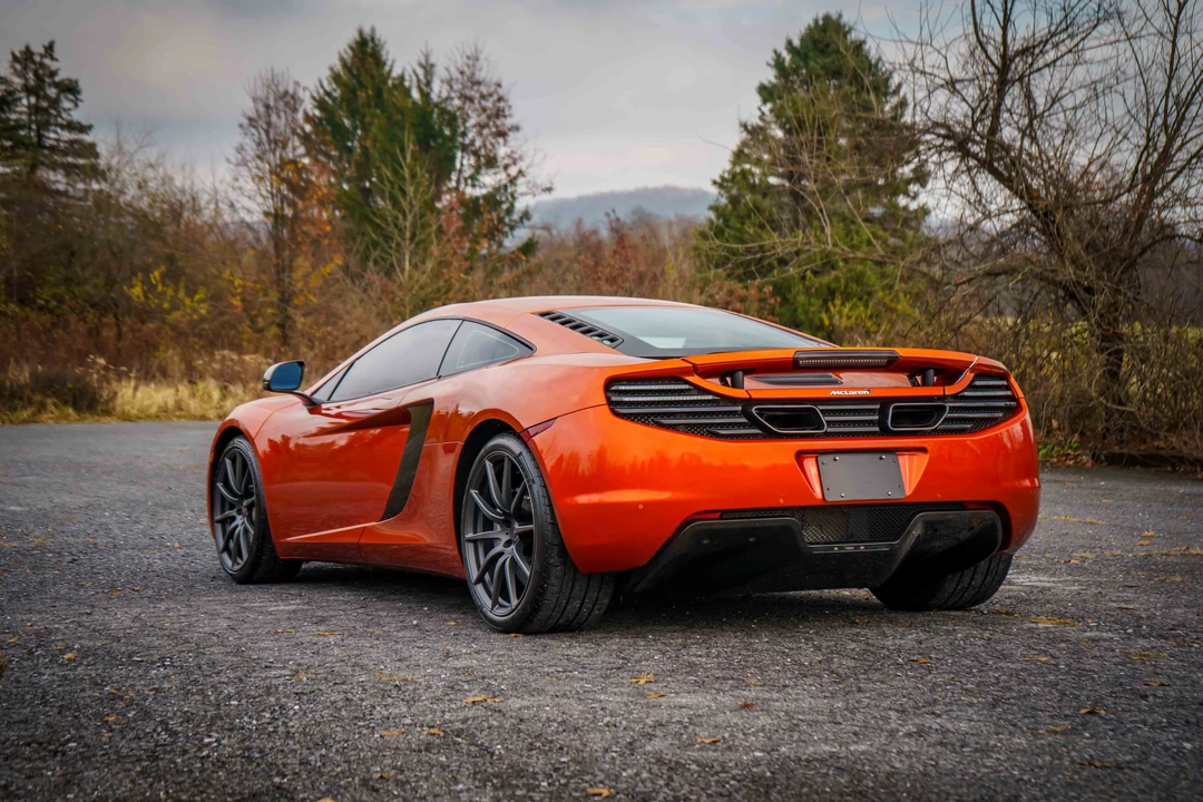2012 McLaren MP4-12C - Image 22 of 31